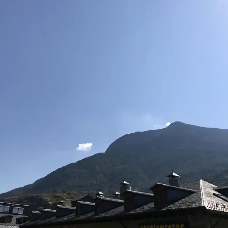 Bpirineos-tuca De Ixeia Апартаменты