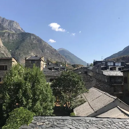 公寓 Bpirineos-tuca De Ixeia 贝纳斯克