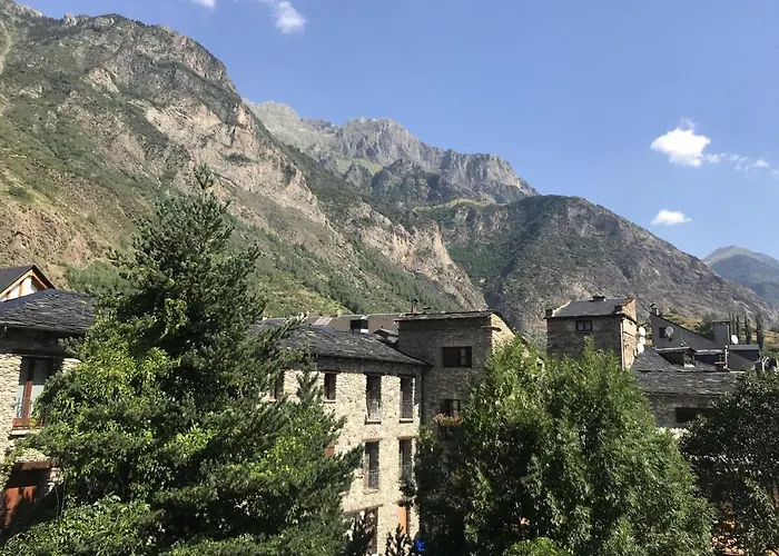 Bpirineos-tuca De Ixeia Бенаске